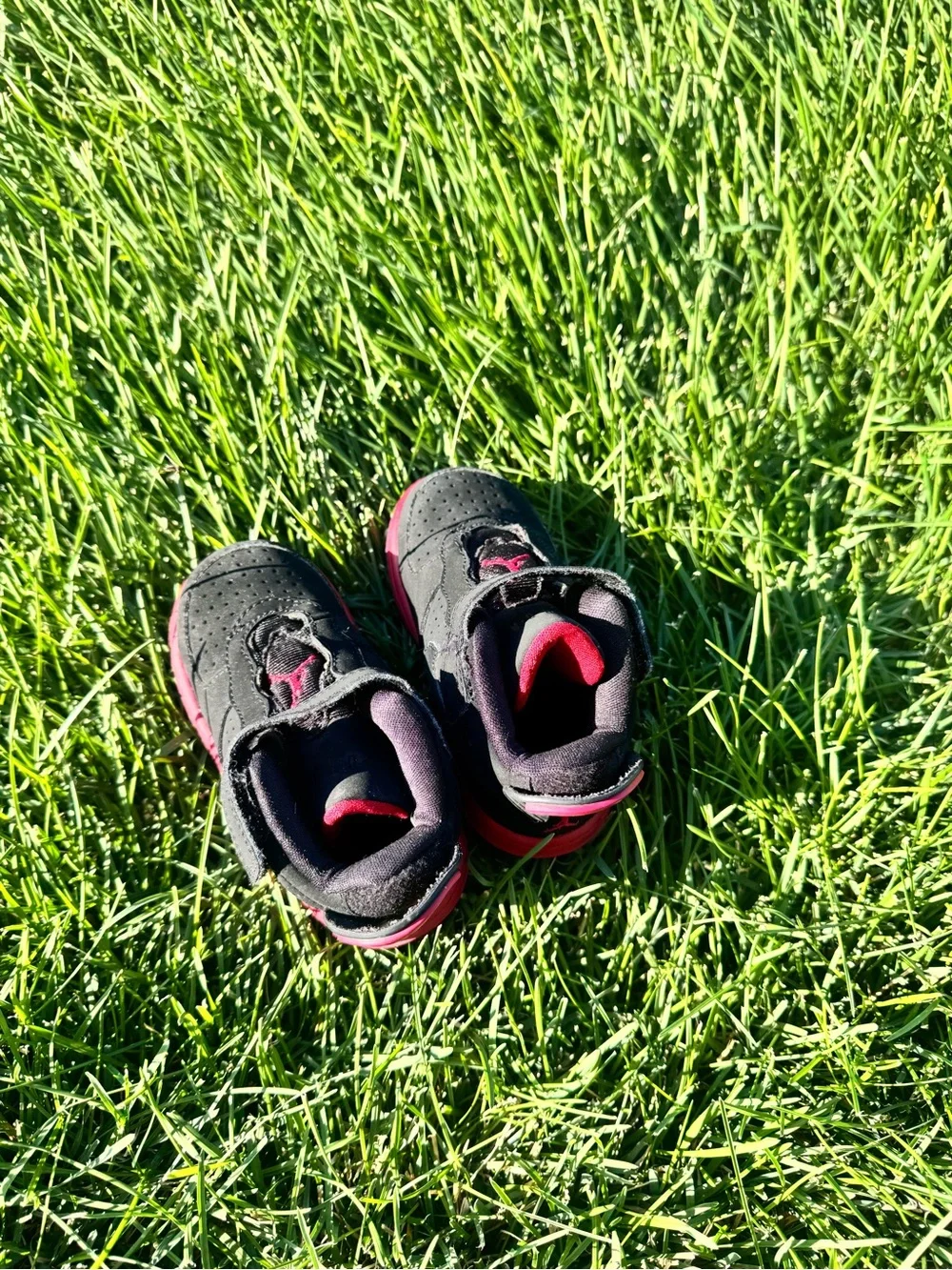 Jordan Fusion 6 Toddler Shoes Size 6C Black Red